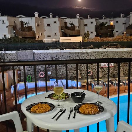 Ocean Front Cozy 2 Bedroom, 3 Beds Spacious- Netflix, Pool, Beach Lift & Fast Wifi Плайя-дель-Інглес Екстер'єр фото