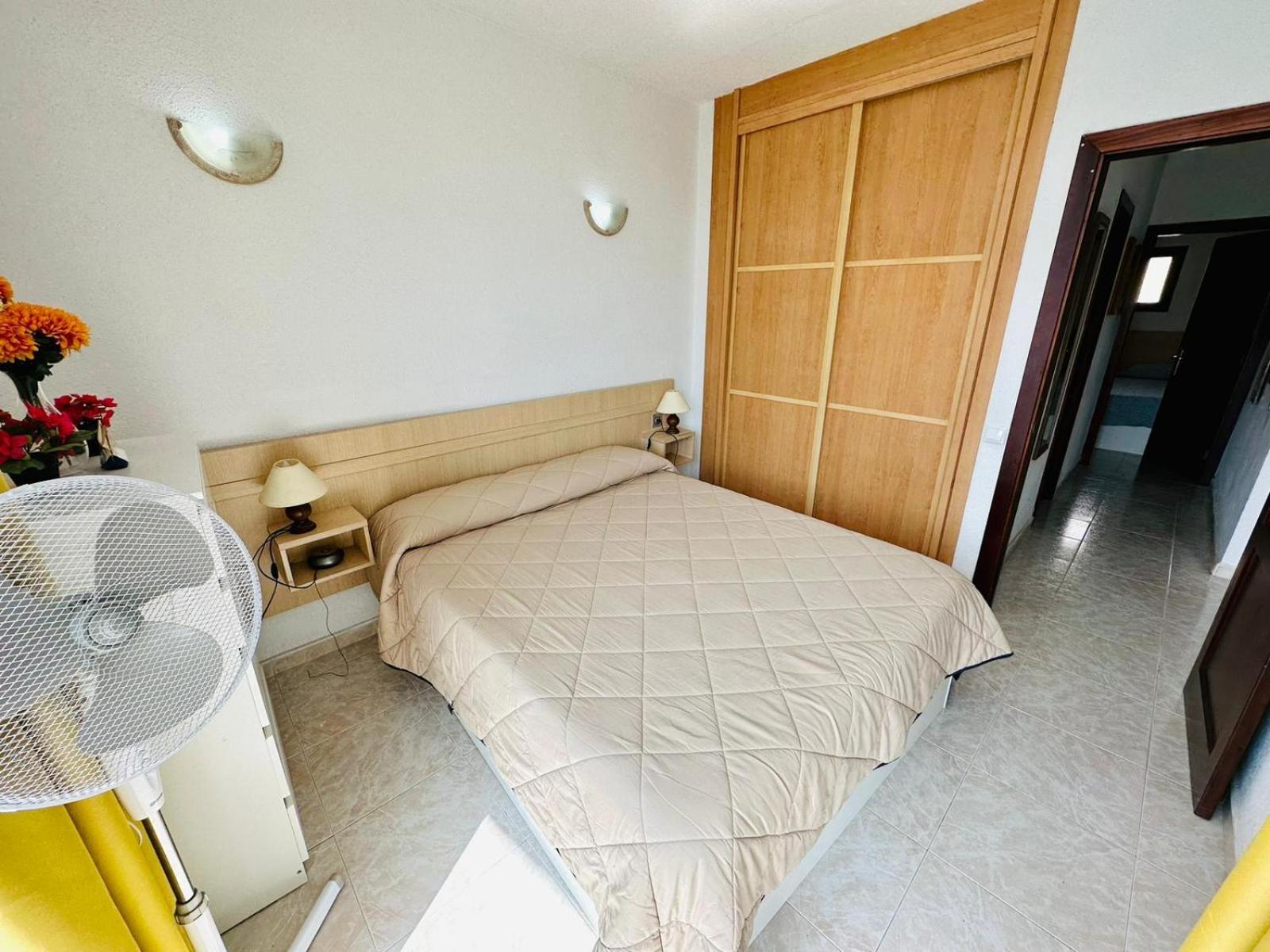 Ocean Front Cozy 2 Bedroom, 3 Beds Spacious- Netflix, Pool, Beach Lift & Fast Wifi Плайя-дель-Інглес Екстер'єр фото